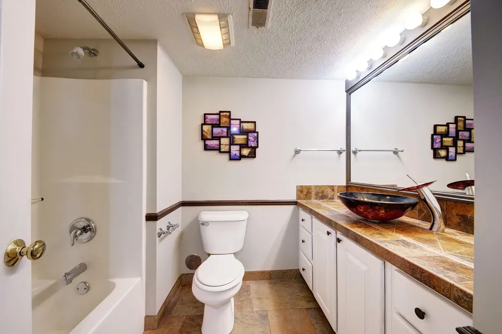 1526 Long Meadow Trail Pittsfield Charter Township MI 48108
