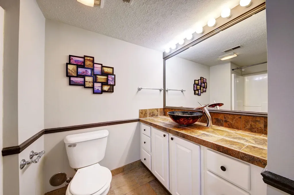 1526 Long Meadow Trail Pittsfield Charter Township MI 48108