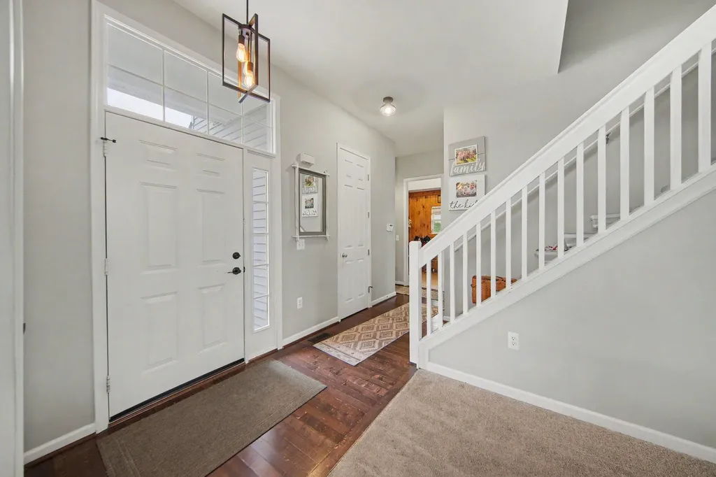 627 Jefferson Lane Milan City MI 48160