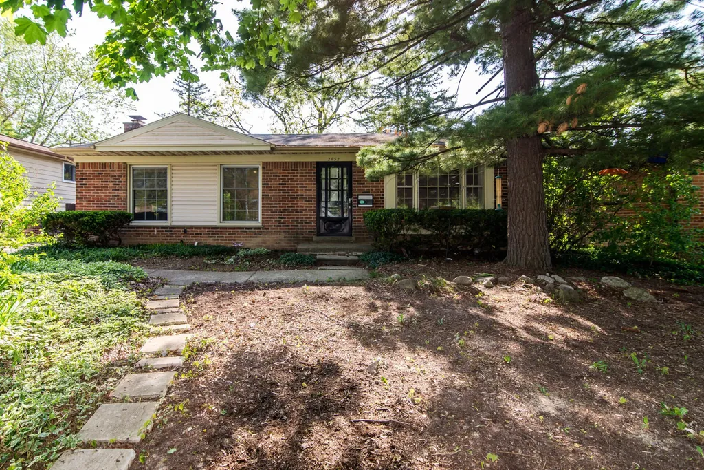 2432 Nixon Road Ann Arbor City MI 48105