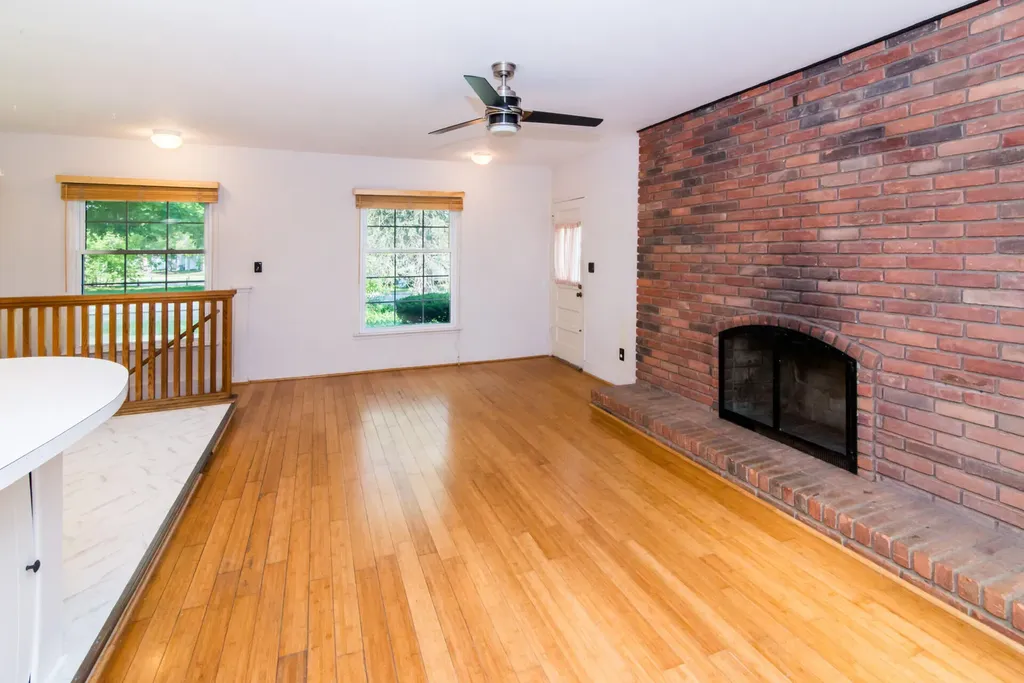2432 Nixon Road Ann Arbor City MI 48105