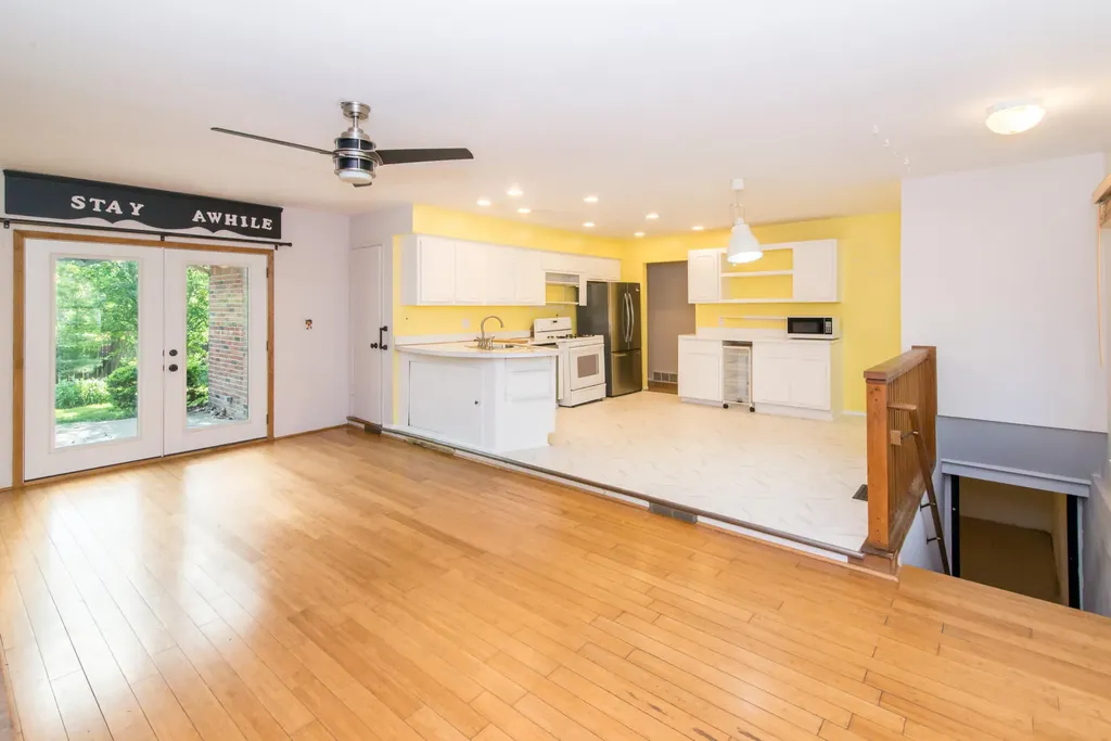 2432 Nixon Road Ann Arbor City MI 48105