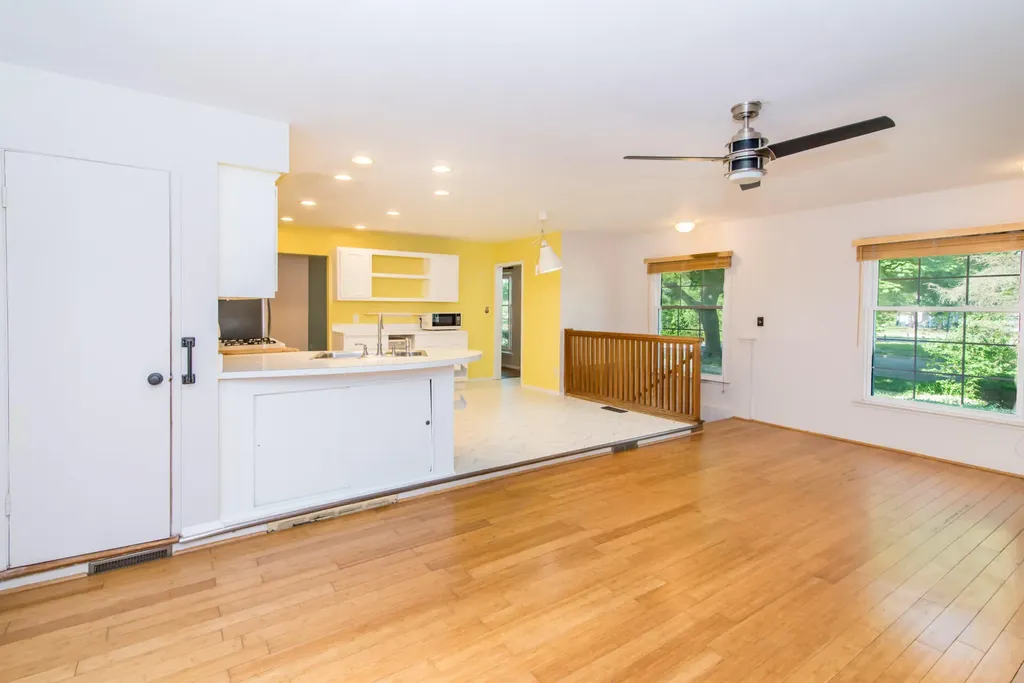 2432 Nixon Road Ann Arbor City MI 48105