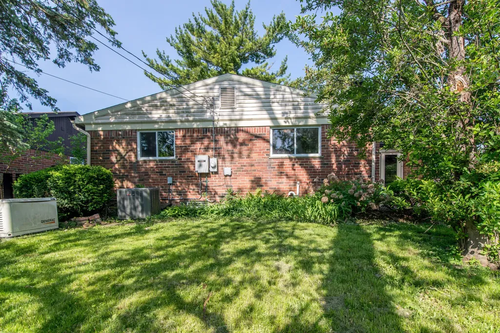 2432 Nixon Road Ann Arbor City MI 48105