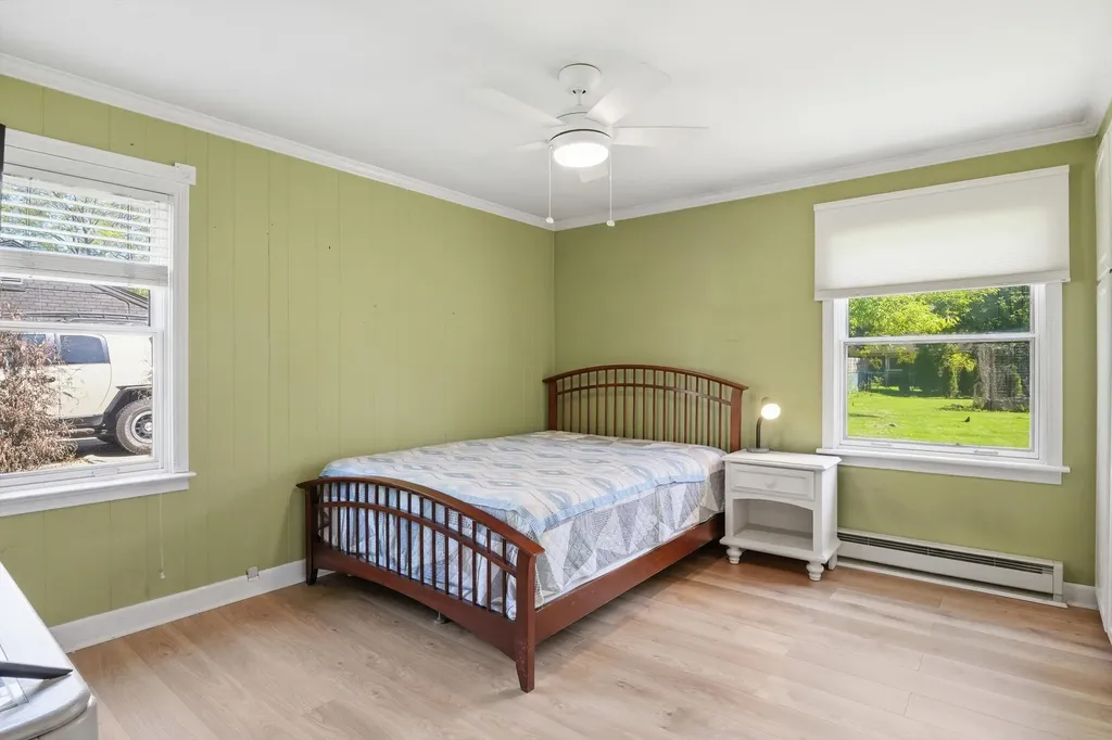 16195 Madoline Street Beverly Hills Village MI 48025