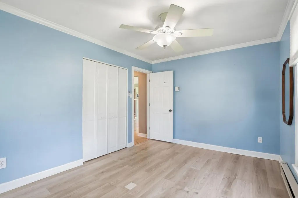 16195 Madoline Street Beverly Hills Village MI 48025
