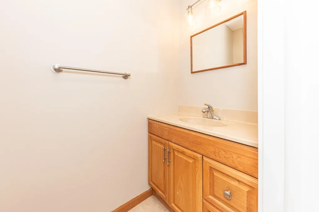 740 Peninsula Court Ann Arbor City MI 48105