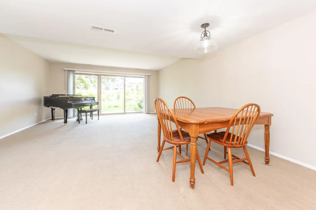 740 Peninsula Court Ann Arbor City MI 48105
