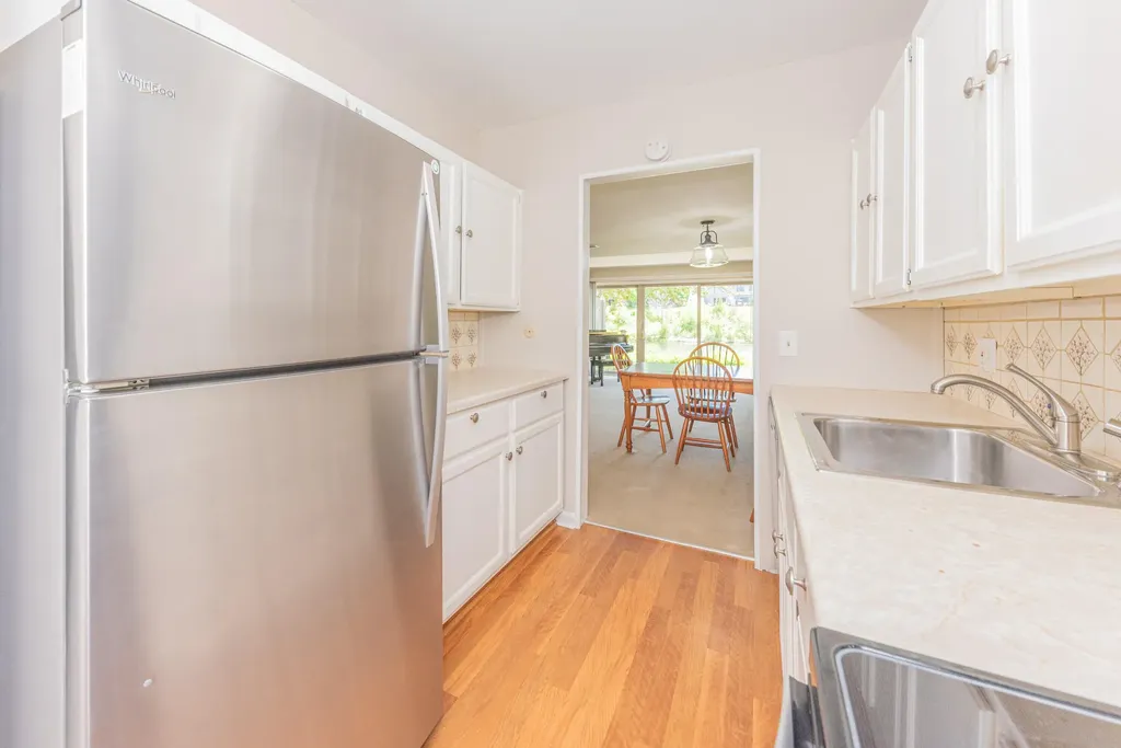740 Peninsula Court Ann Arbor City MI 48105