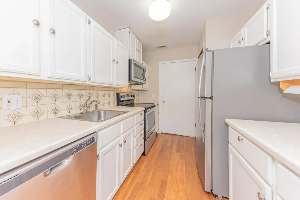 740 Peninsula Court Ann Arbor City MI 48105