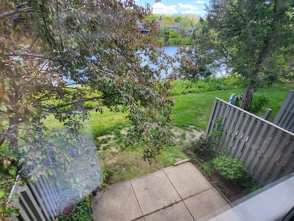 740 Peninsula Court Ann Arbor City MI 48105