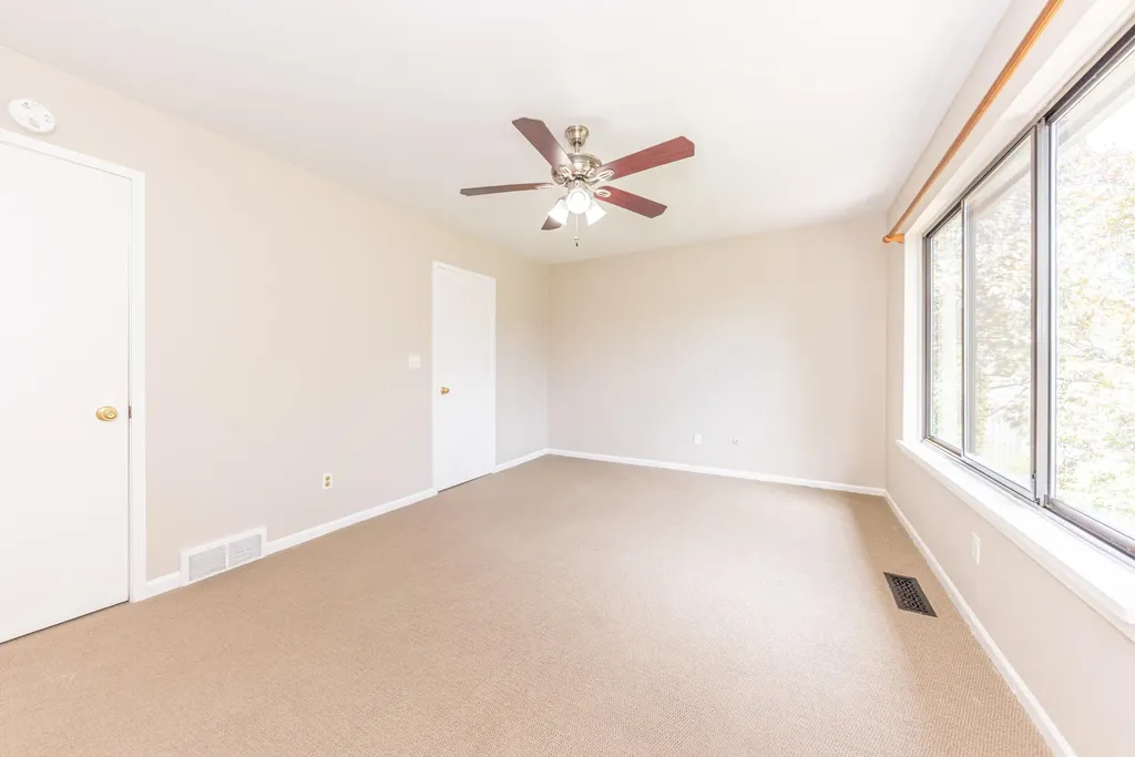 740 Peninsula Court Ann Arbor City MI 48105