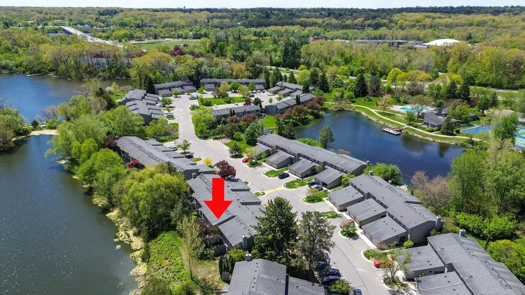 740 Peninsula Court Ann Arbor City MI 48105