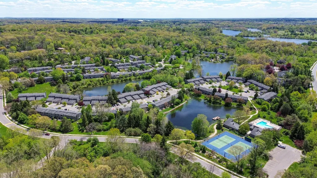 740 Peninsula Court Ann Arbor City MI 48105