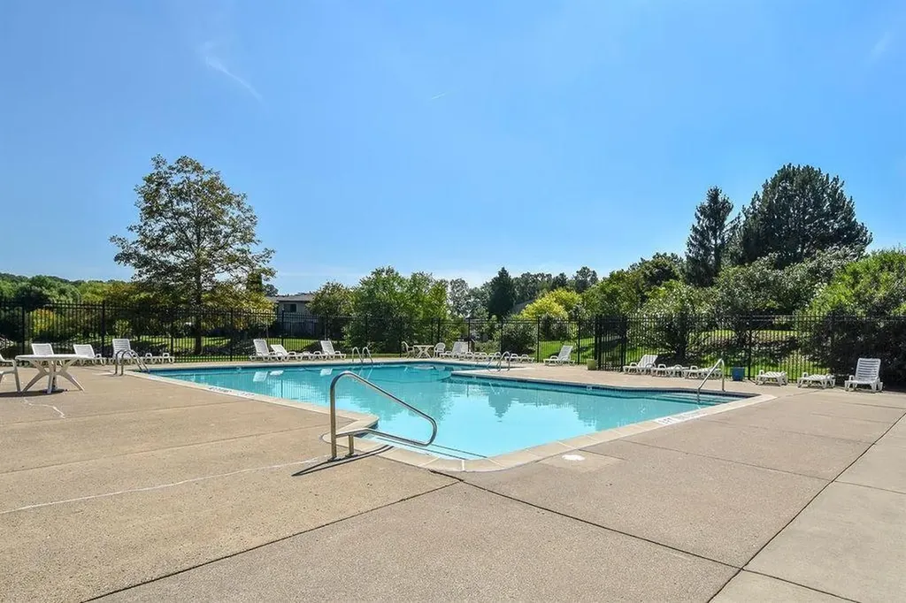 740 Peninsula Court Ann Arbor City MI 48105