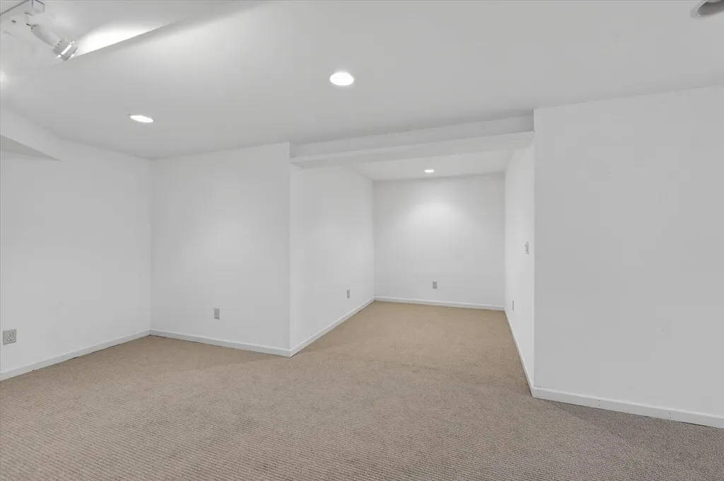 3232 Bellflower Court Scio Township MI 48103