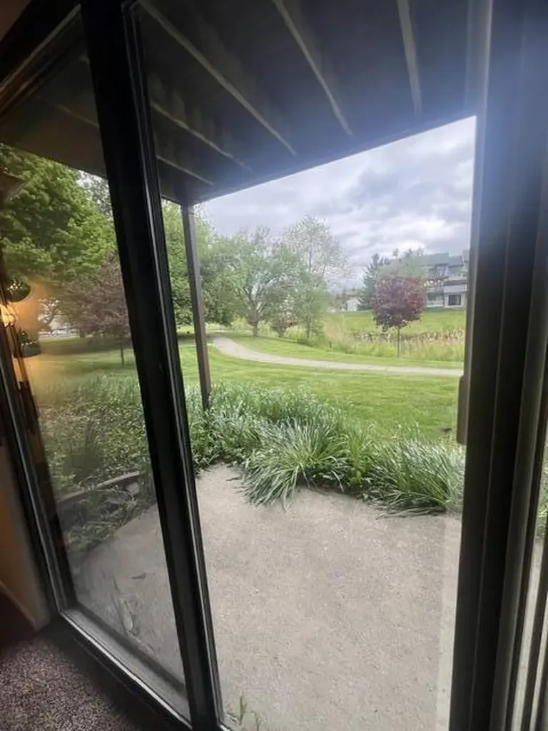 1472 W Chateau Vert Street Ypsilanti Charter Township MI 48197