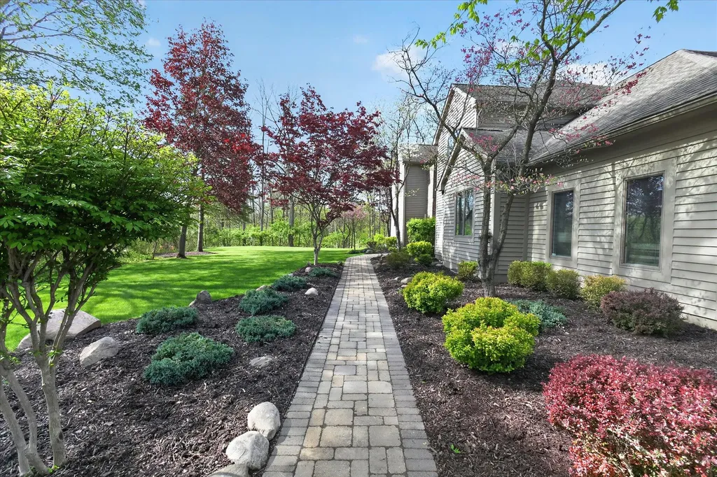 2525 Hickory Road Scio Township MI 48103