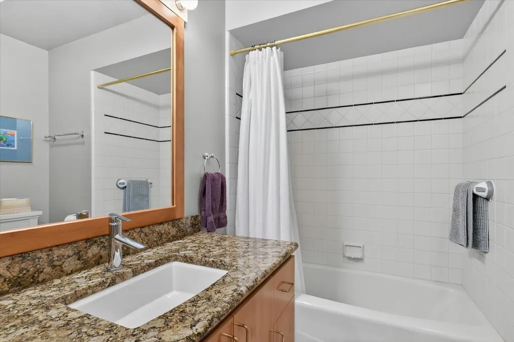 2525 Hickory Road Scio Township MI 48103
