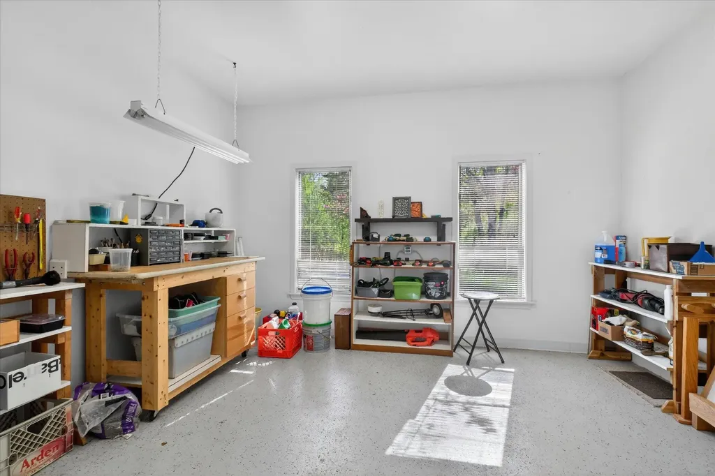 2525 Hickory Road Scio Township MI 48103