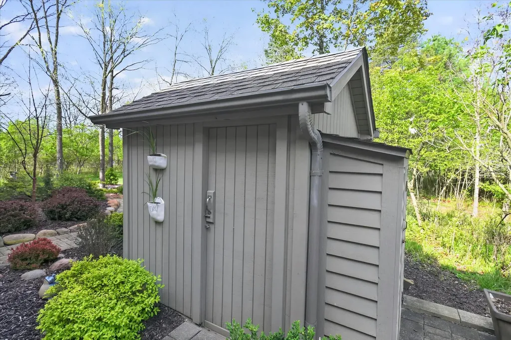 2525 Hickory Road Scio Township MI 48103