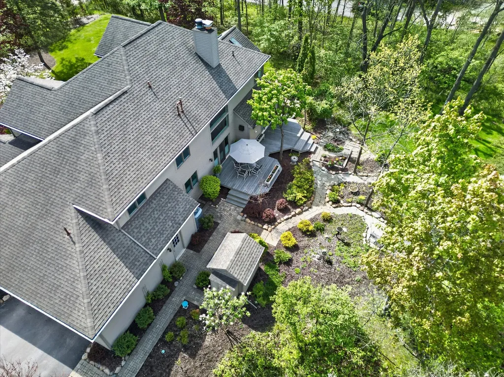 2525 Hickory Road Scio Township MI 48103