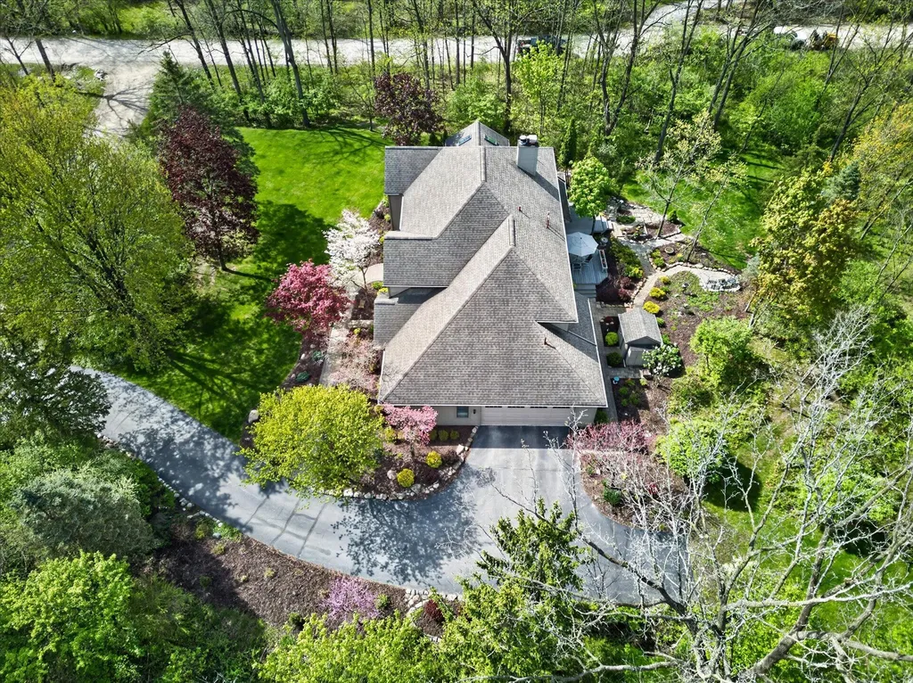 2525 Hickory Road Scio Township MI 48103
