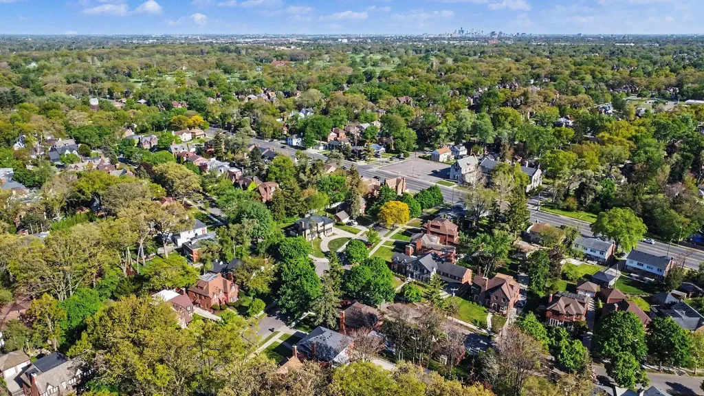 19181 Berkeley Road Detroit City MI 48221