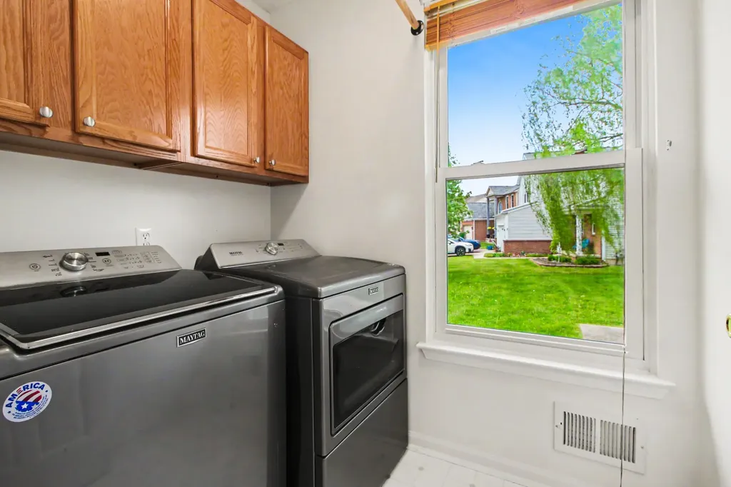 7469 Dover Drive Ypsilanti Charter Township MI 48197