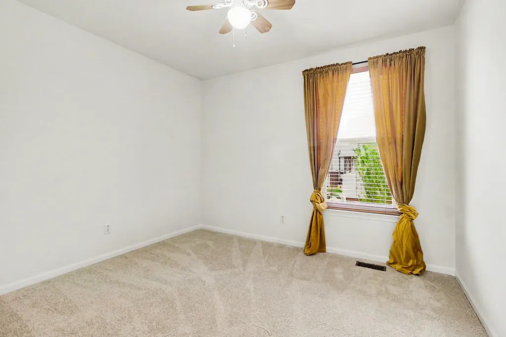 7469 Dover Drive Ypsilanti Charter Township MI 48197