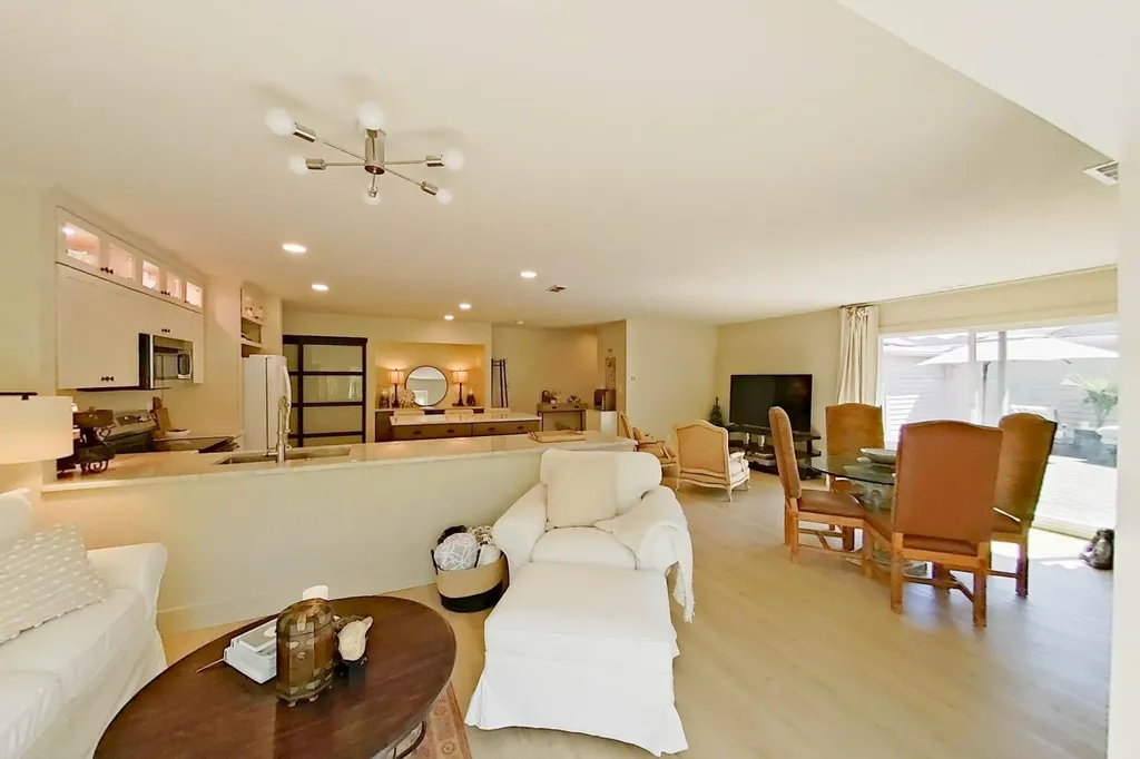 8159 Colony Drive Grosse Ile Township MI 48138