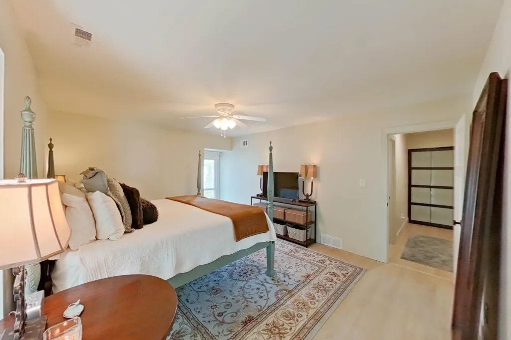 8159 Colony Drive Grosse Ile Township MI 48138