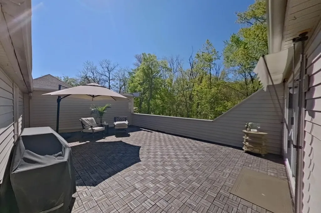 8159 Colony Drive Grosse Ile Township MI 48138