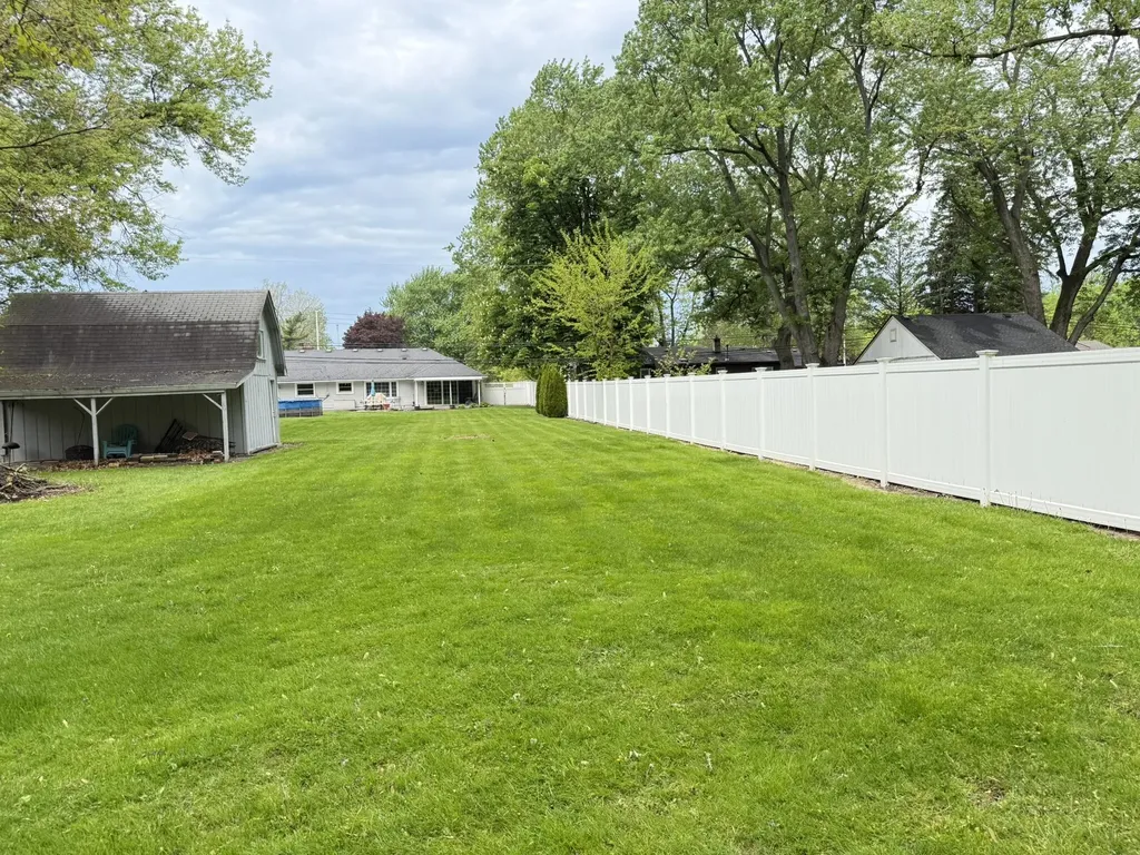 14231 Racho Boulevard Taylor City MI 48180