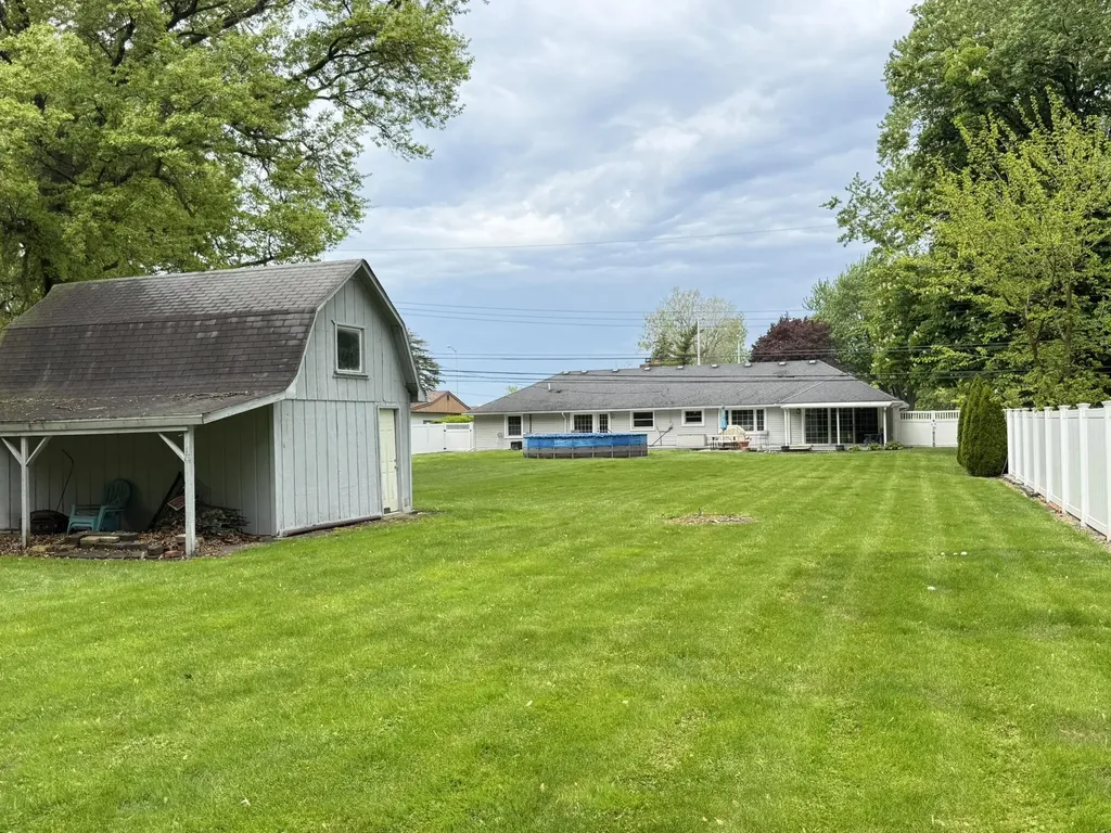 14231 Racho Boulevard Taylor City MI 48180