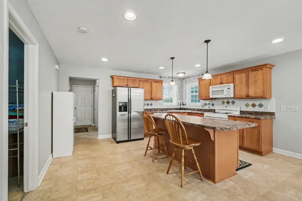 4003 Eastbridge Road Stockbridge Village MI 49285