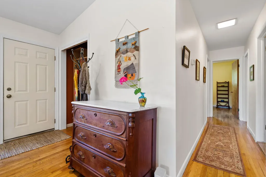 1500 Las Vegas Drive Ann Arbor City MI 48103
