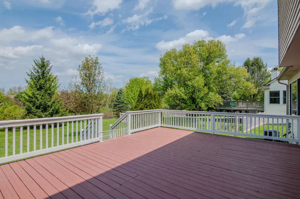 4227 Woodcrest Court Pittsfield Charter Township MI 48197