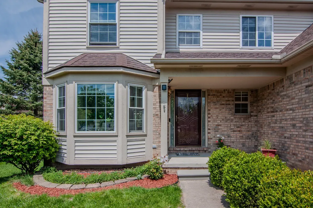 4227 Woodcrest Court Pittsfield Charter Township MI 48197