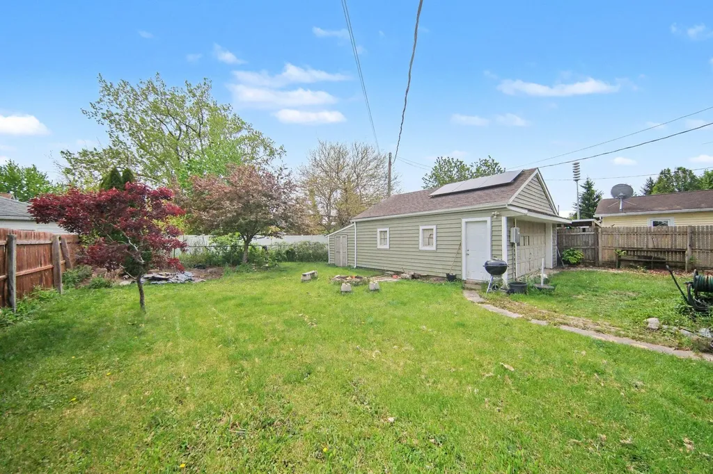 264 Ypsilanti Street Dundee Village MI 48131