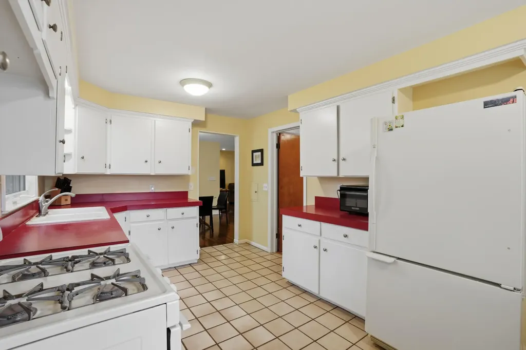 2655 Elsinore Drive Waterford Charter Township MI 48328