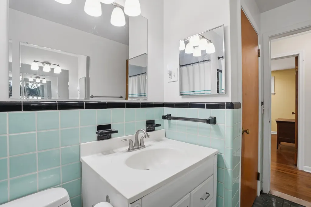 2655 Elsinore Drive Waterford Charter Township MI 48328
