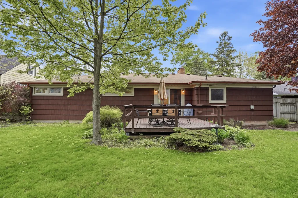 2655 Elsinore Drive Waterford Charter Township MI 48328