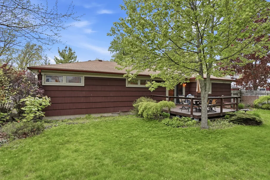 2655 Elsinore Drive Waterford Charter Township MI 48328