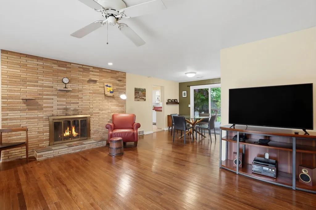 2655 Elsinore Drive Waterford Charter Township MI 48328