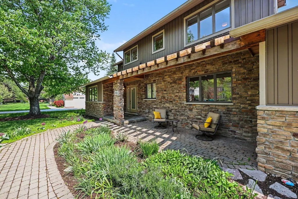 2728 Holyoke Lane Ann Arbor City MI 48103