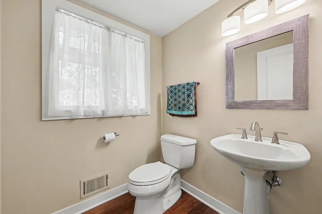 2728 Holyoke Lane Ann Arbor City MI 48103