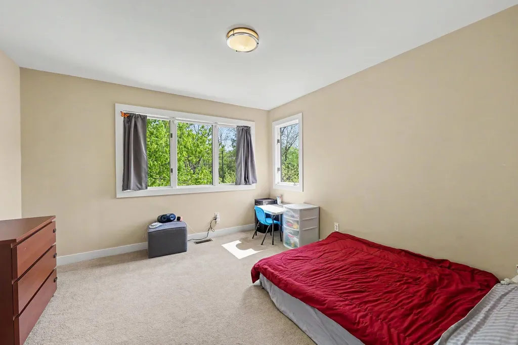 2728 Holyoke Lane Ann Arbor City MI 48103