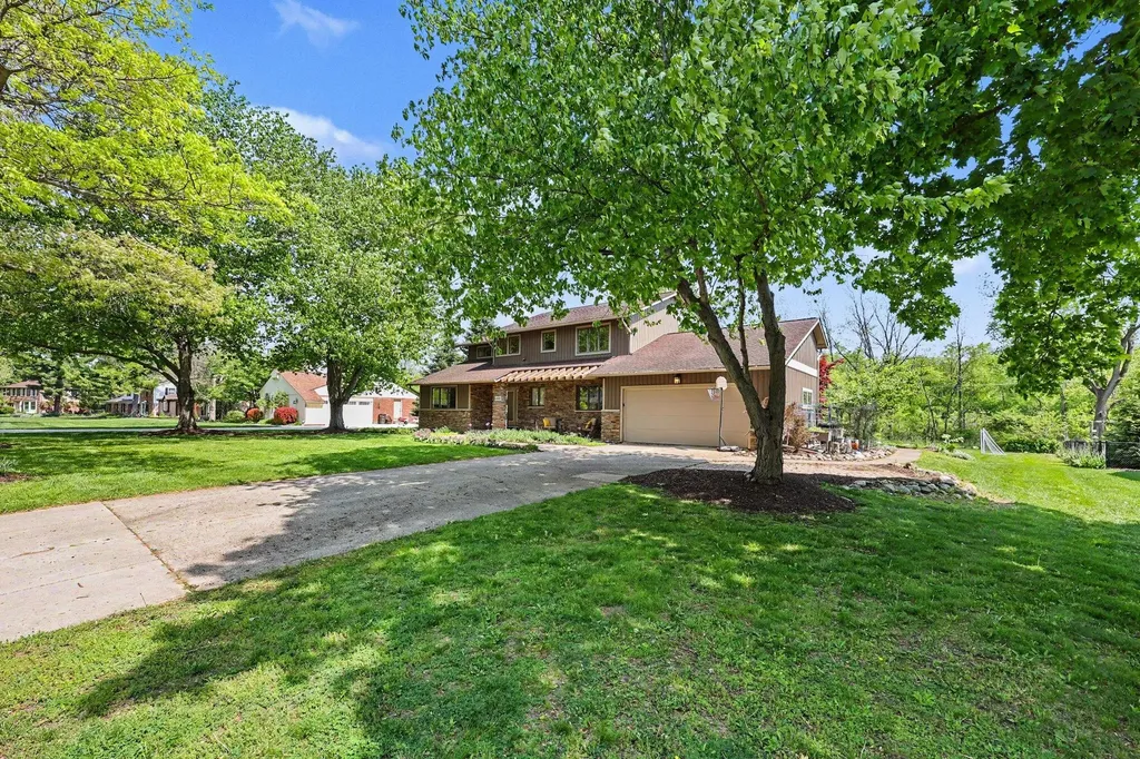 2728 Holyoke Lane Ann Arbor City MI 48103
