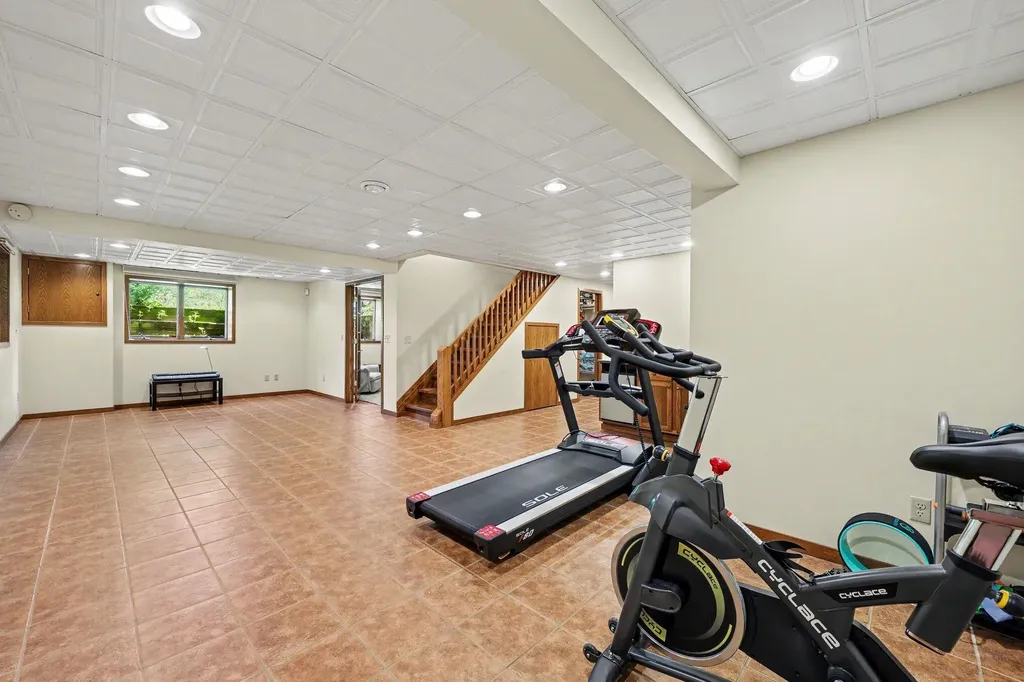 2728 Holyoke Lane Ann Arbor City MI 48103